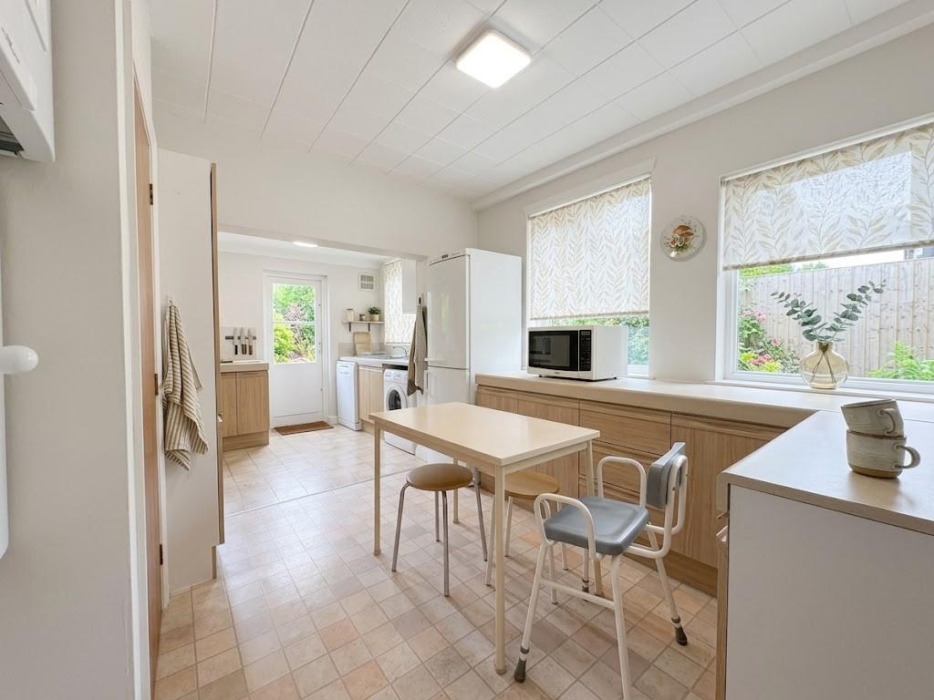 Shakespeare Road, Mill Hill, NW7, London